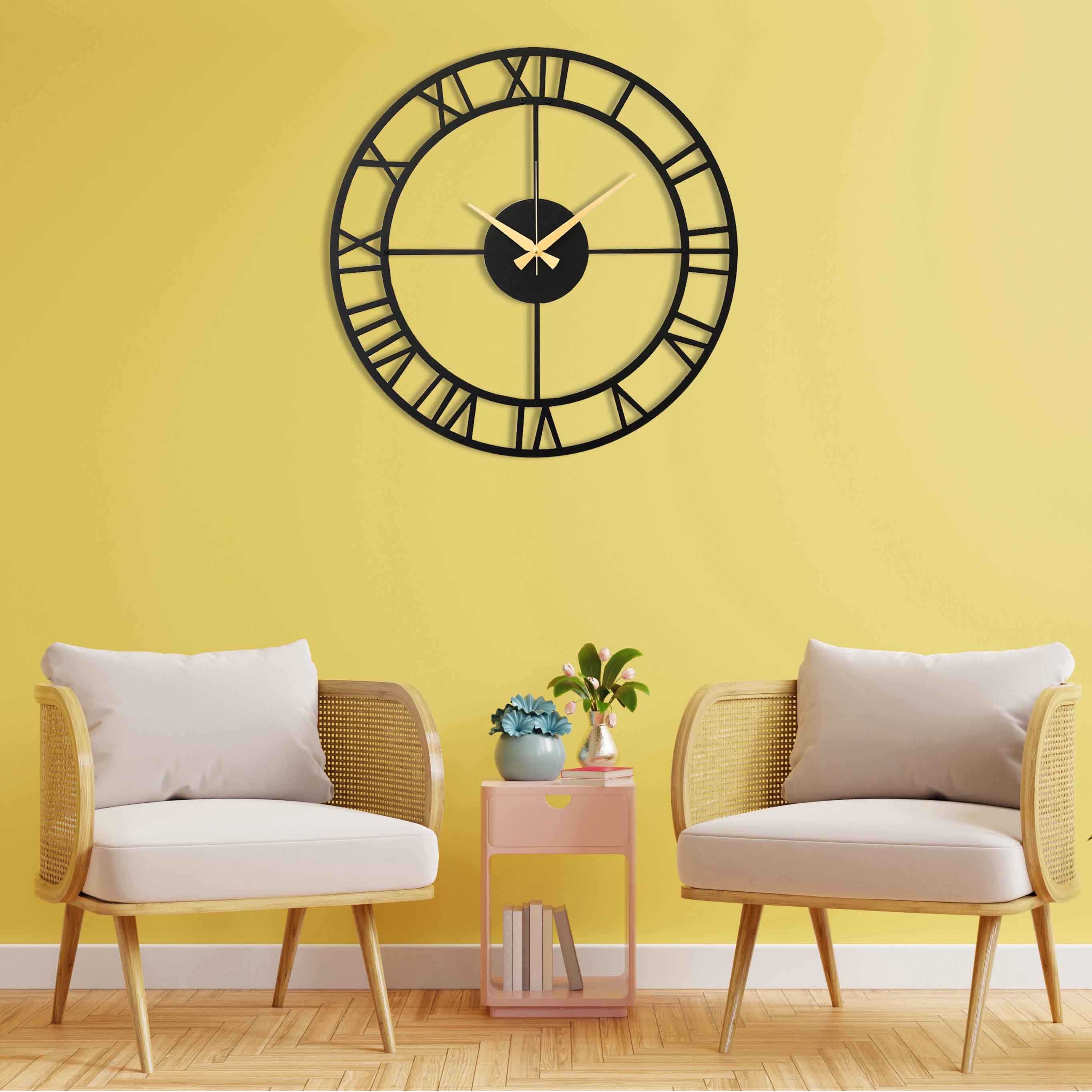 Black Silent Wall Clock With Roman Numbers