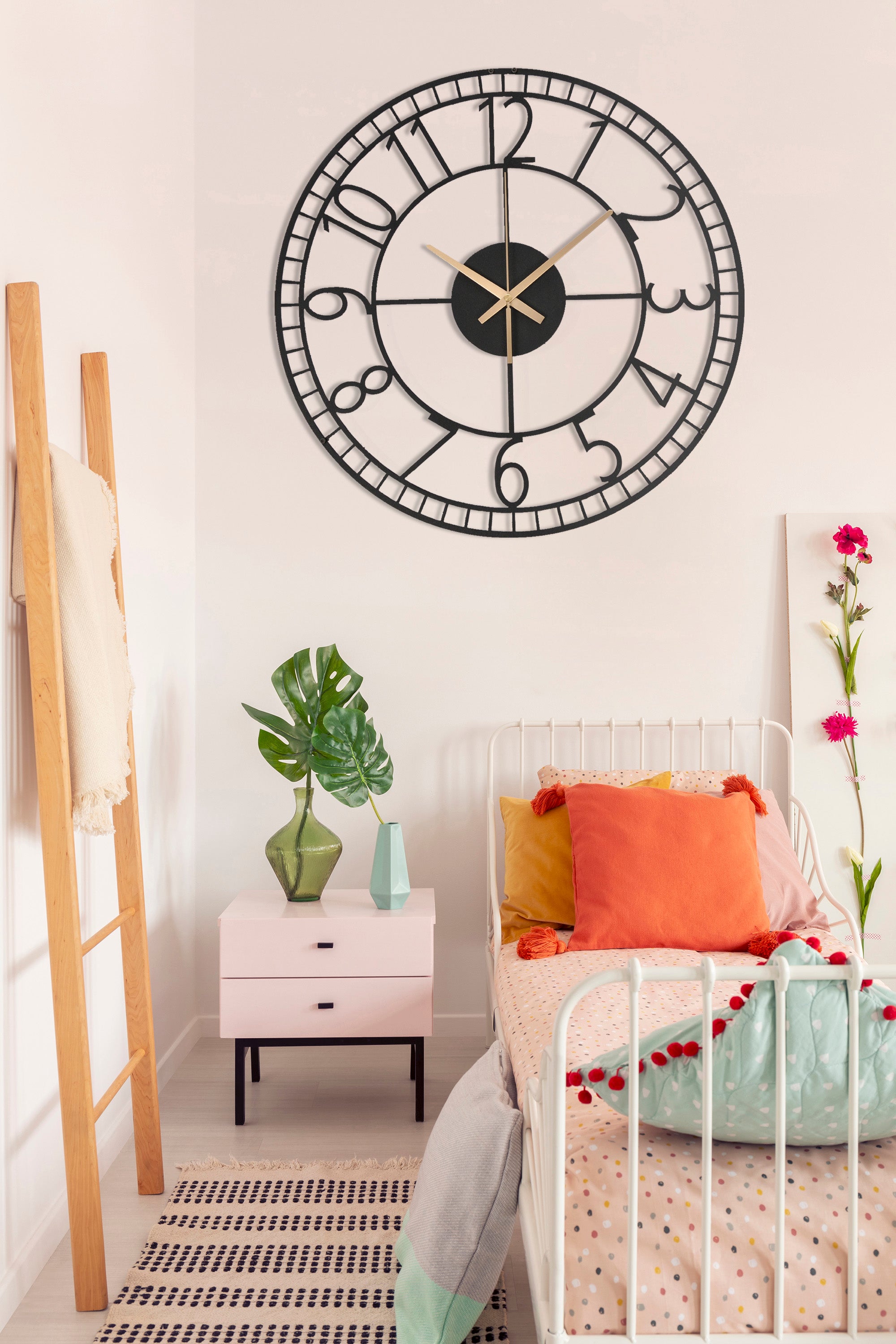 Modern Oversize Wall Clock With Numbers