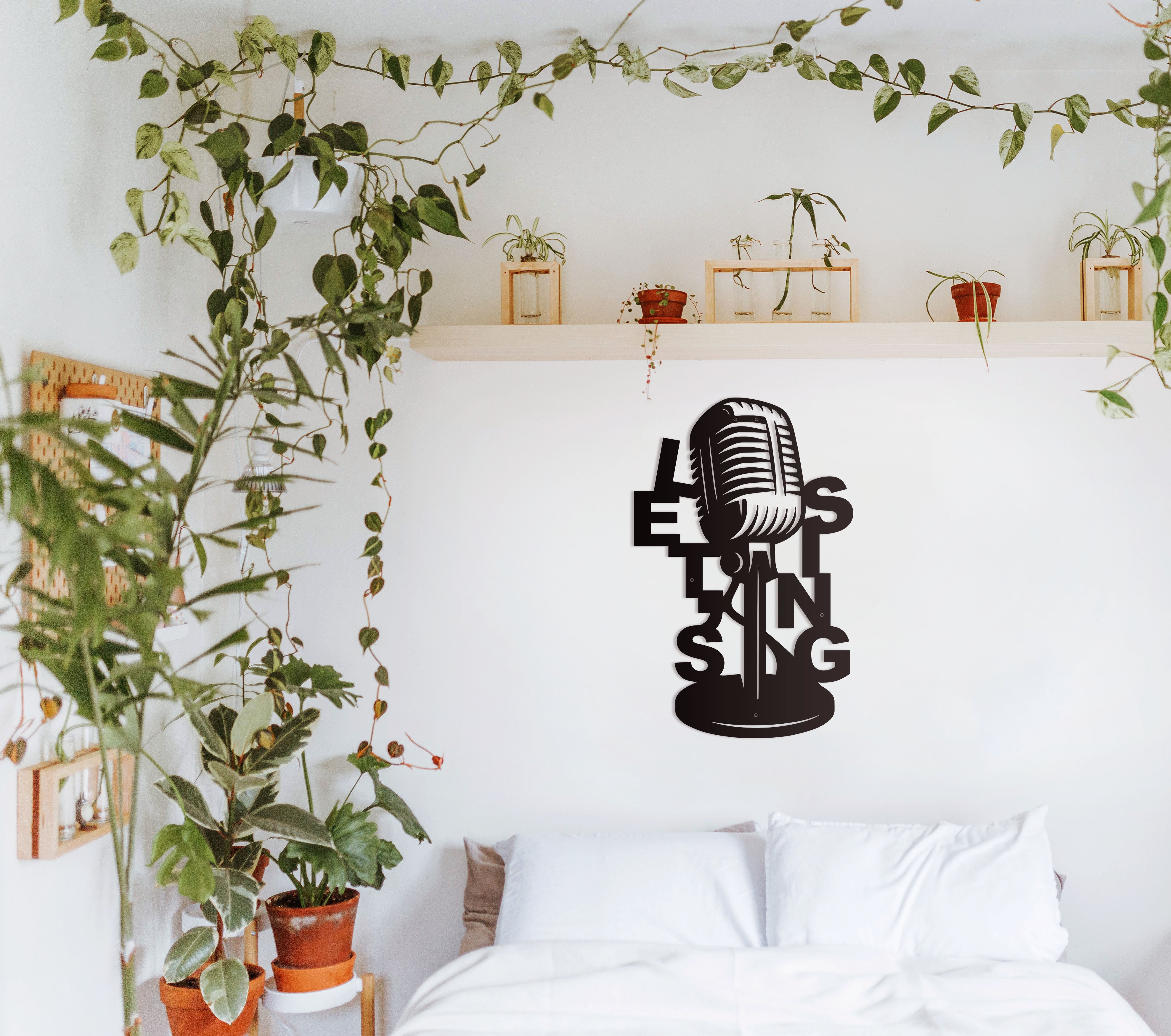 Microphone Wall Decor,Music Metal Wall Decor,Modern New Home Gift,Young Room Art Decor Housewarming Gifts Idea Wall Hanging Decoration